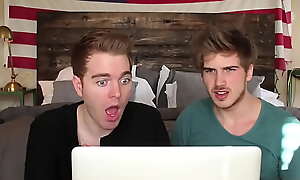 REACTING TO PORN! (with JOEY GRACEFFA)